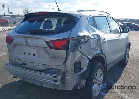 2017 Nissan Rogue Sport Sv z USA, uszkodzony, nr VIN JN1BJ1CR9HW108652